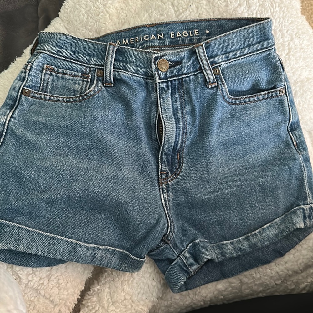 American Eagle Mom Shorts- Size 4